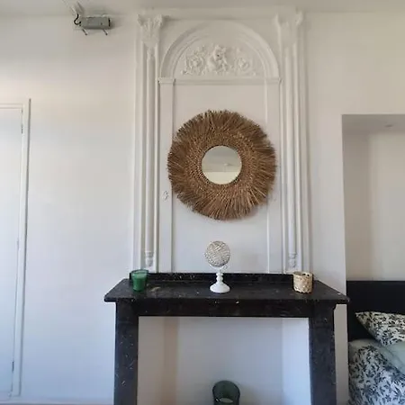 -garrigue- Face à La Cité Médiévale Terrasse Classé 4☆